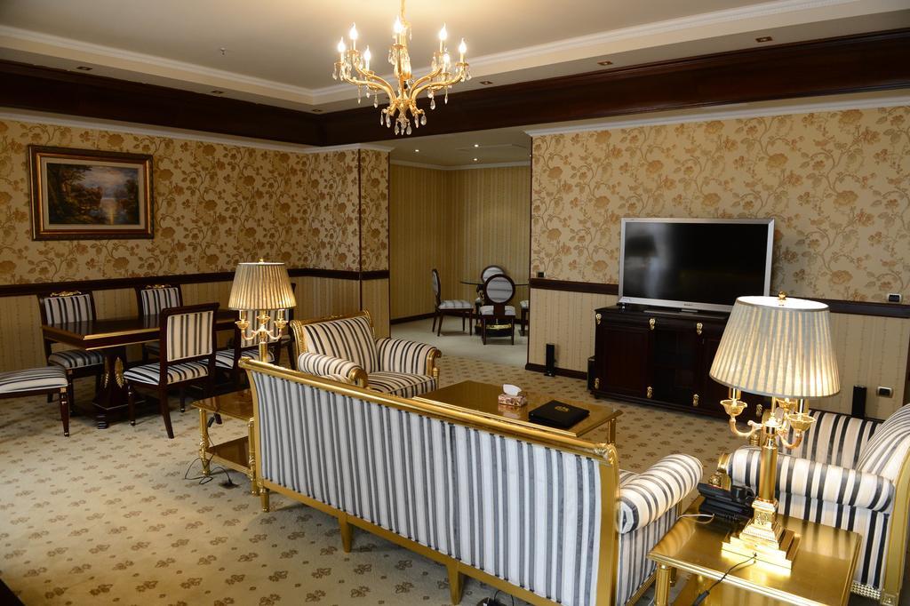 Golden Palace Hotel Resort & Spa Gl Tsaghkadzor Exterior foto