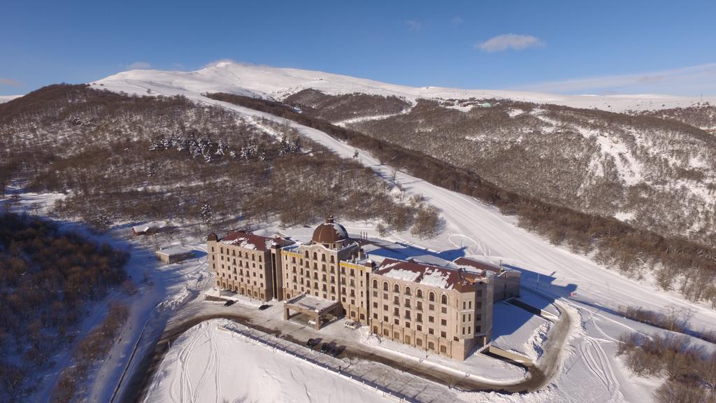Golden Palace Hotel Resort & Spa Gl Tsaghkadzor Exterior foto