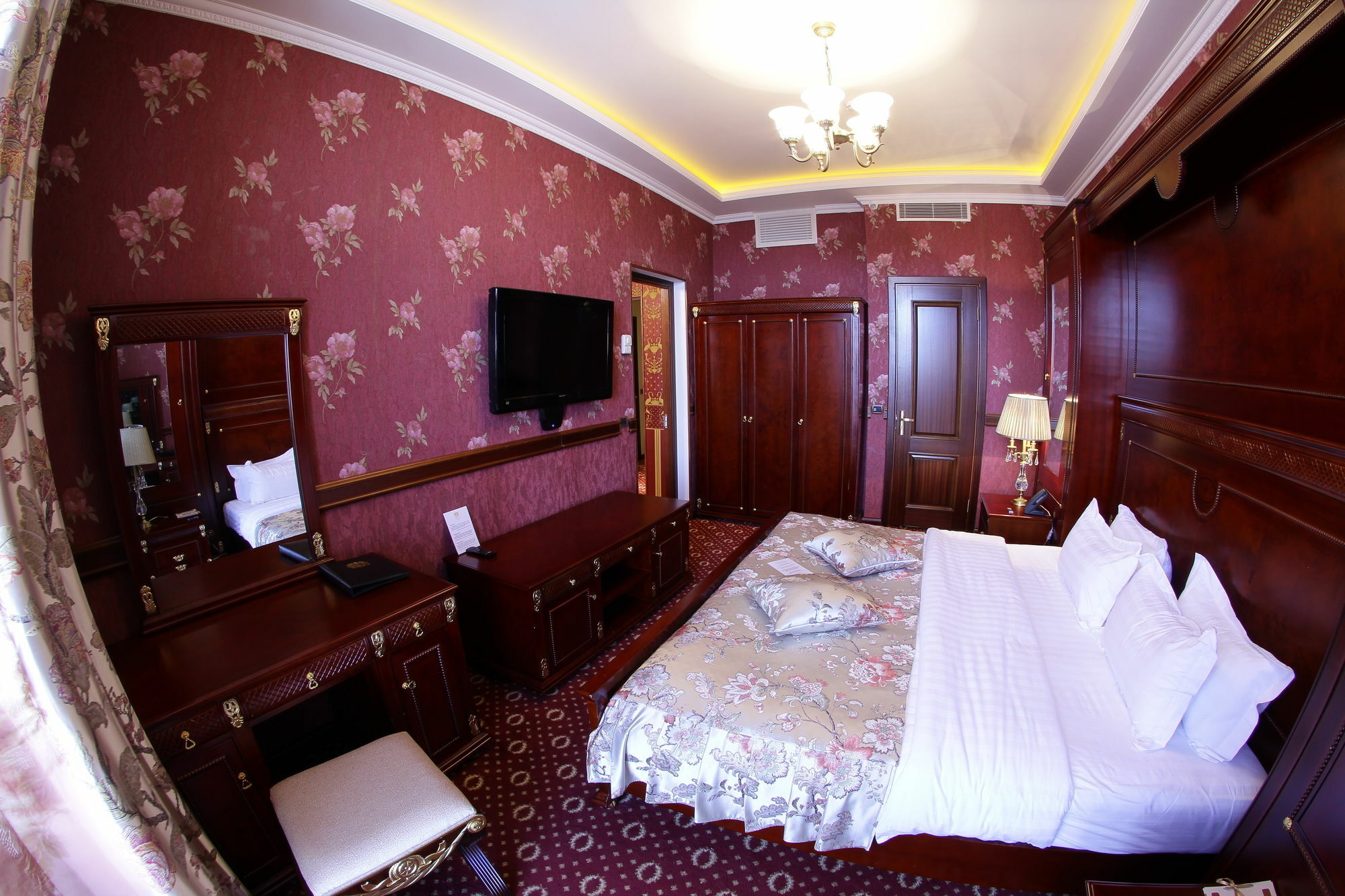 Golden Palace Hotel Resort & Spa Gl Tsaghkadzor Exterior foto